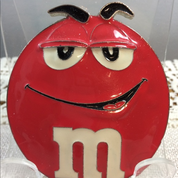 Red M&M Belt Buckle - Picture 1 of 8